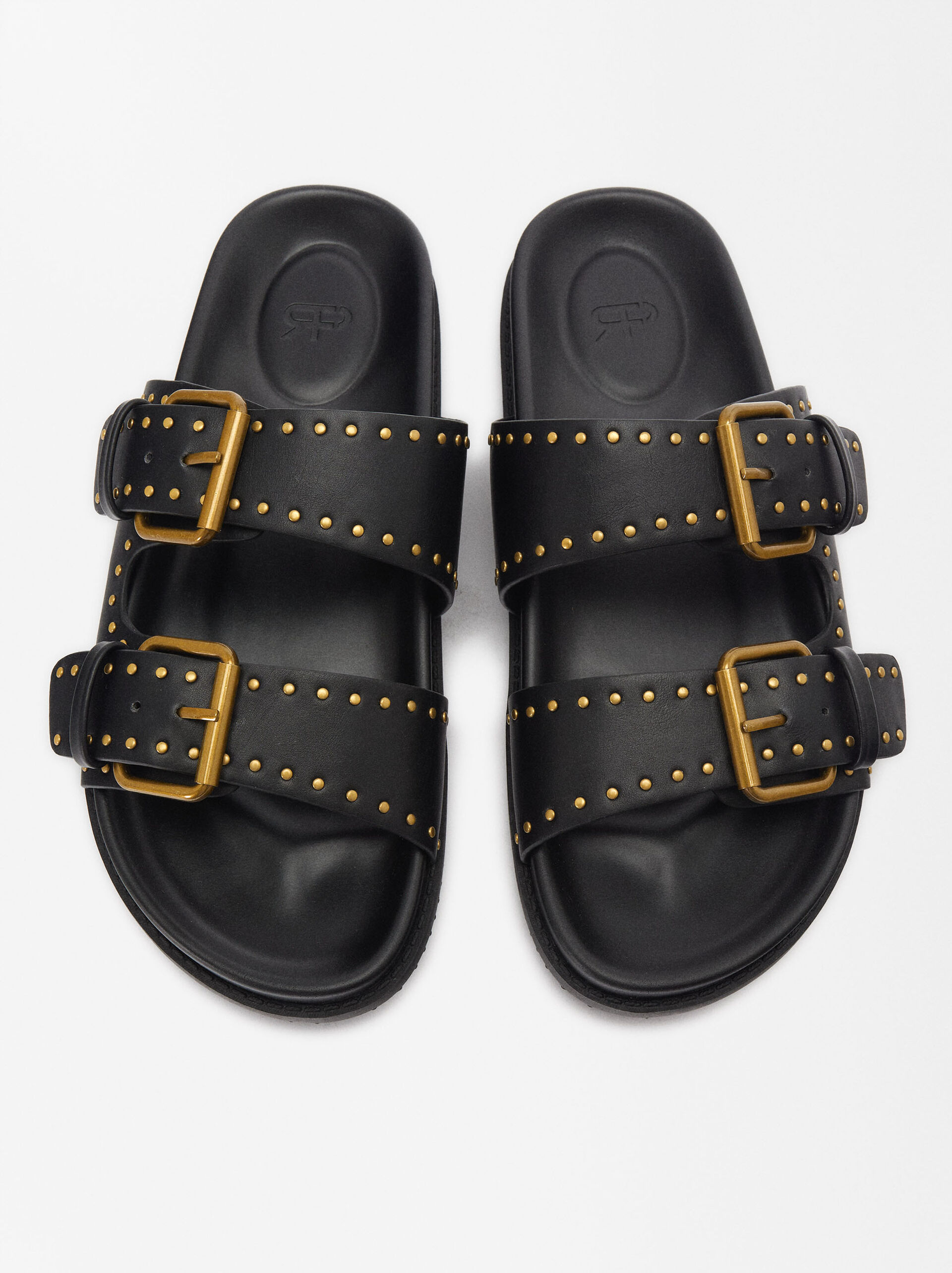 Flat Sandals With Buckles And Studs image number 1.0