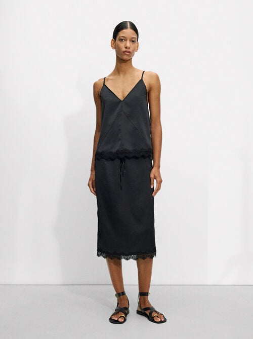 Satin skirt with lace