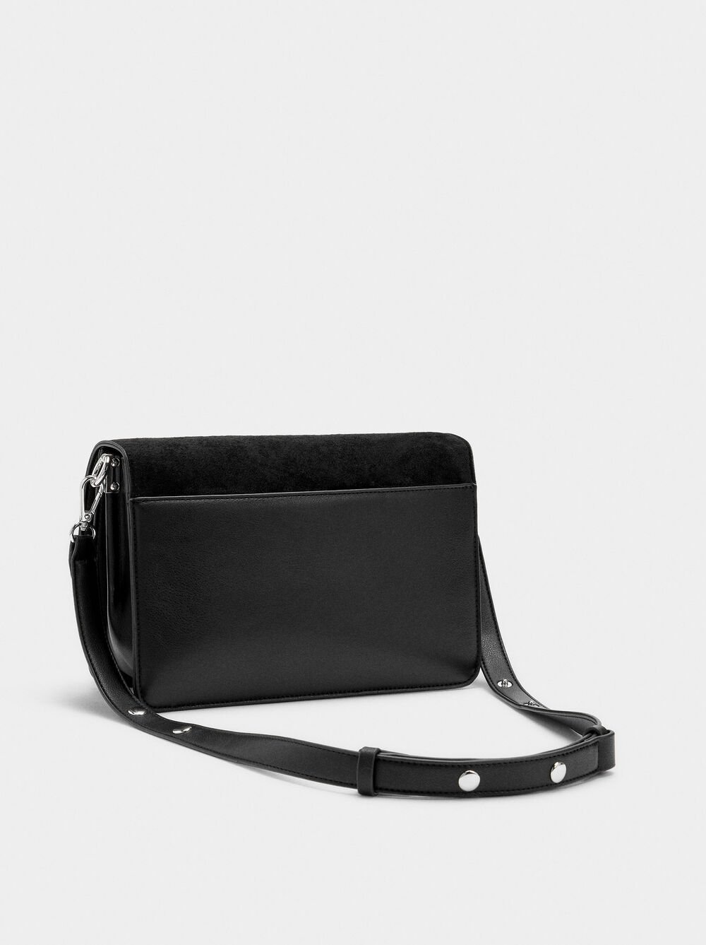 Crossbody bag with flap