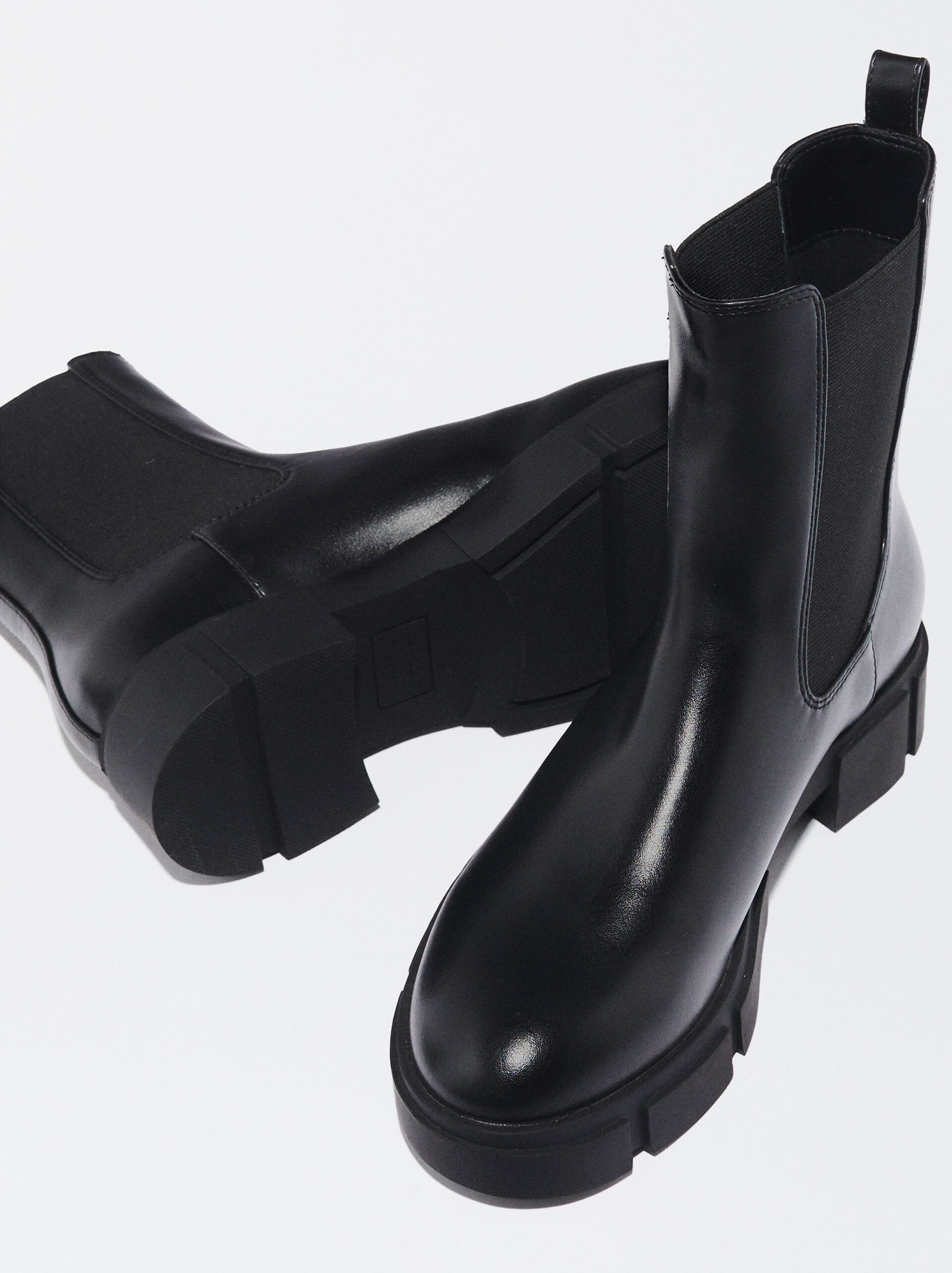 Online Exclusive - Track Sole Elastic Ankle Boots image number 4.0