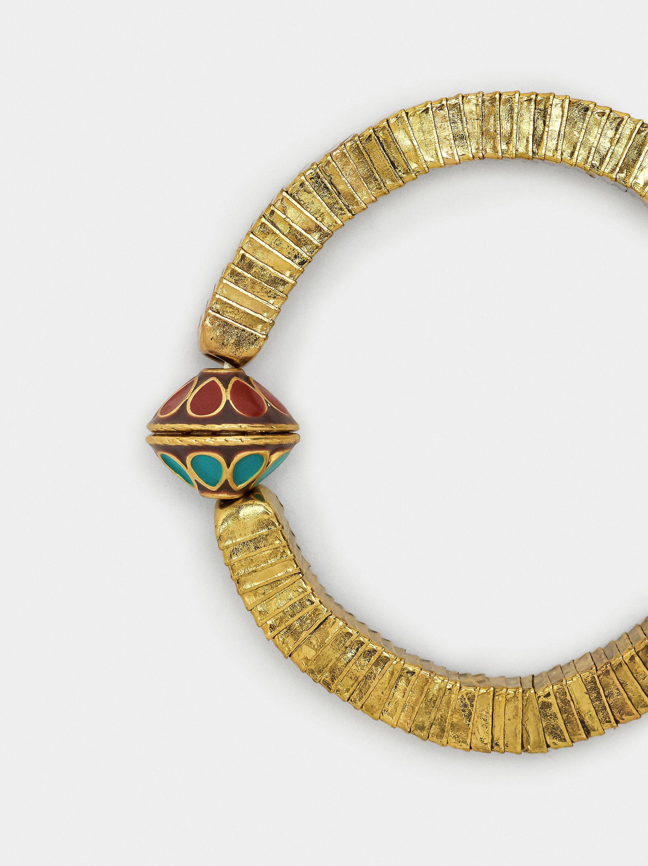 Square elastic bracelet with pendant image number 1.0