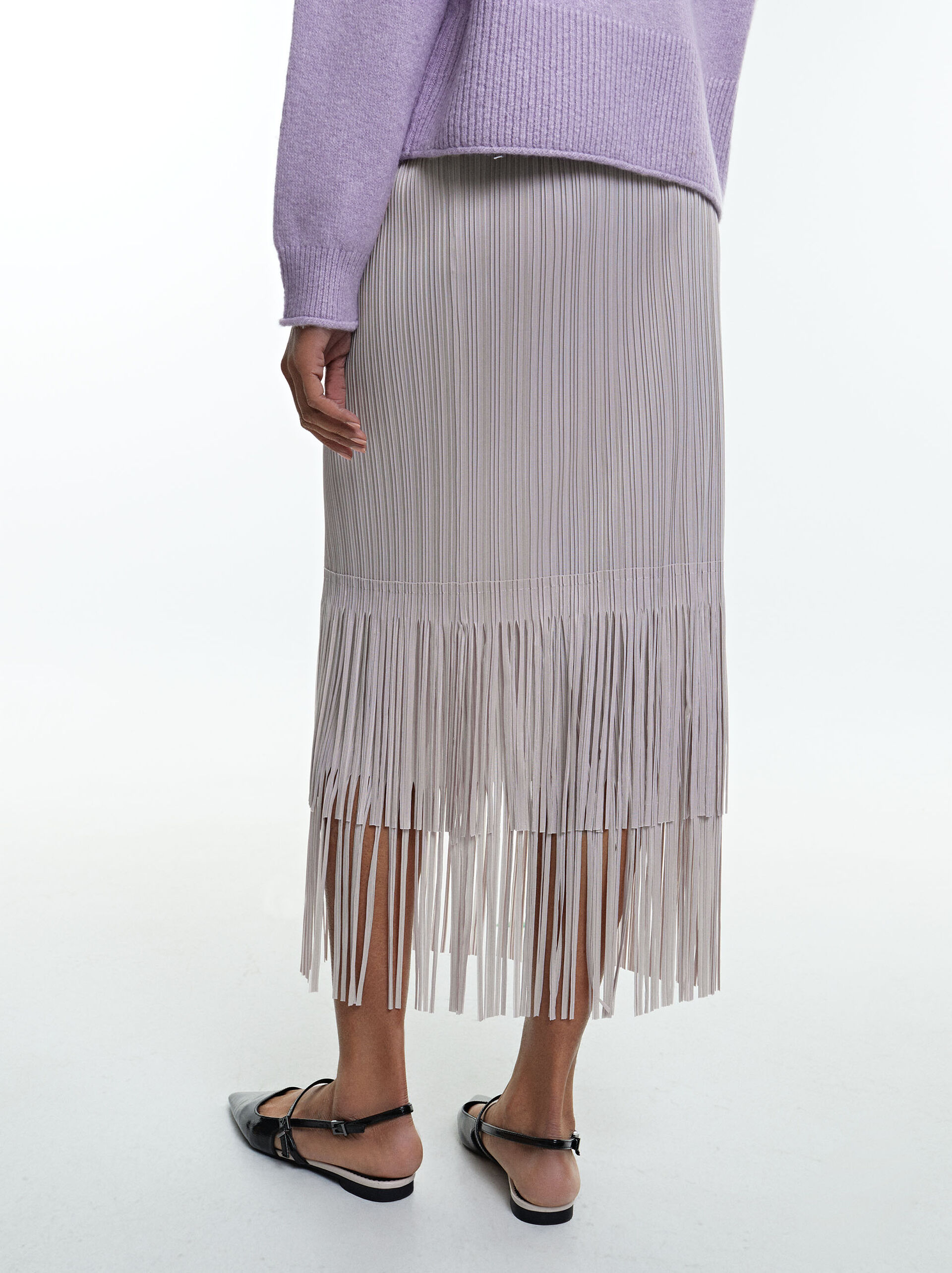 Pleated Skirt With Fringes image number 4.0