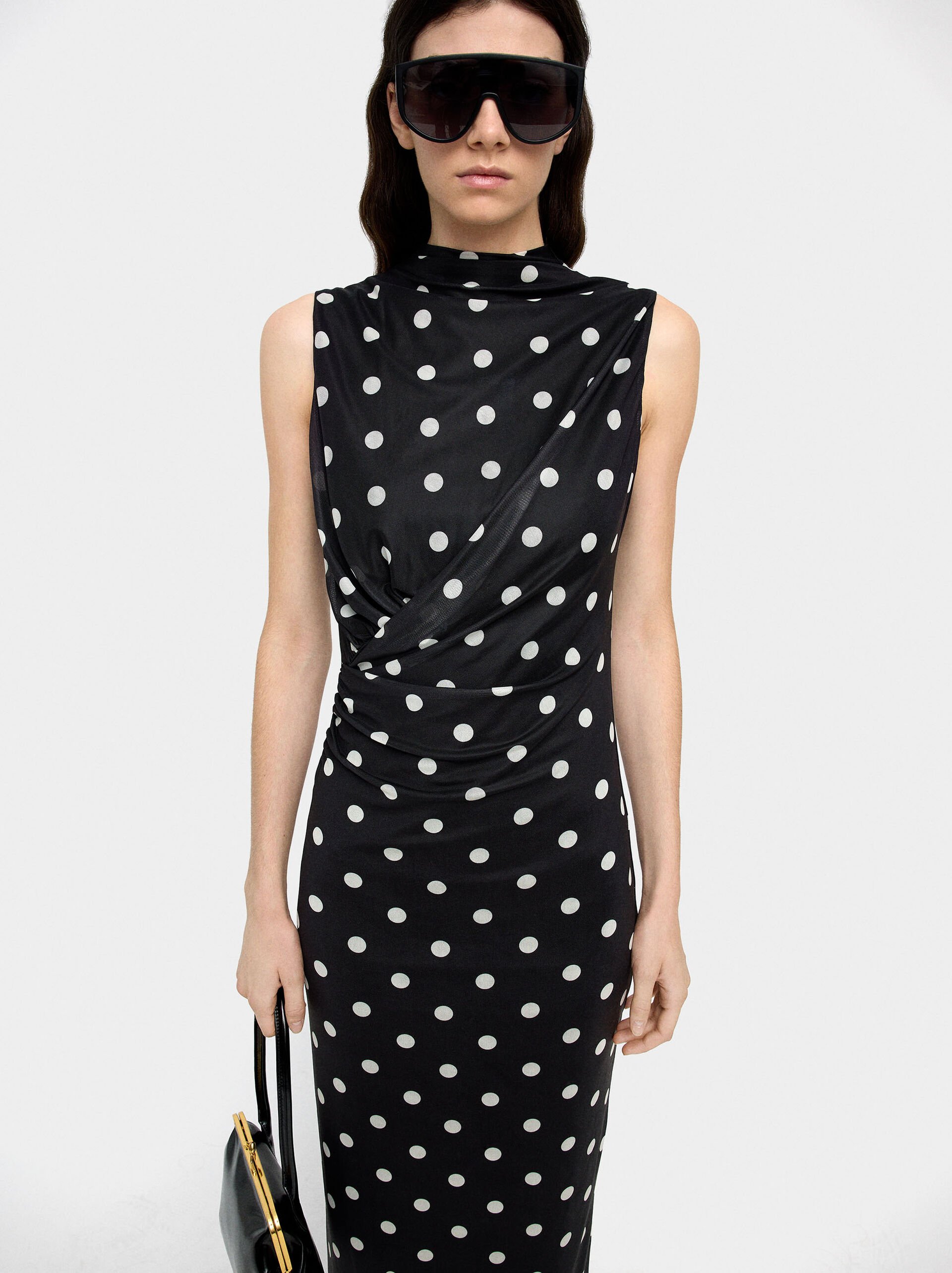 Long dress with polka dots image number 1.0