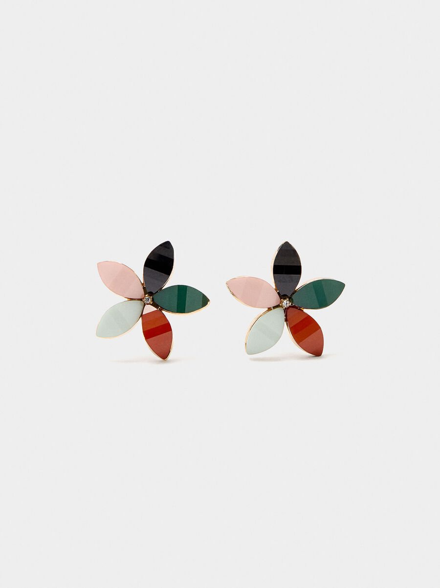 Flower earrings with resin