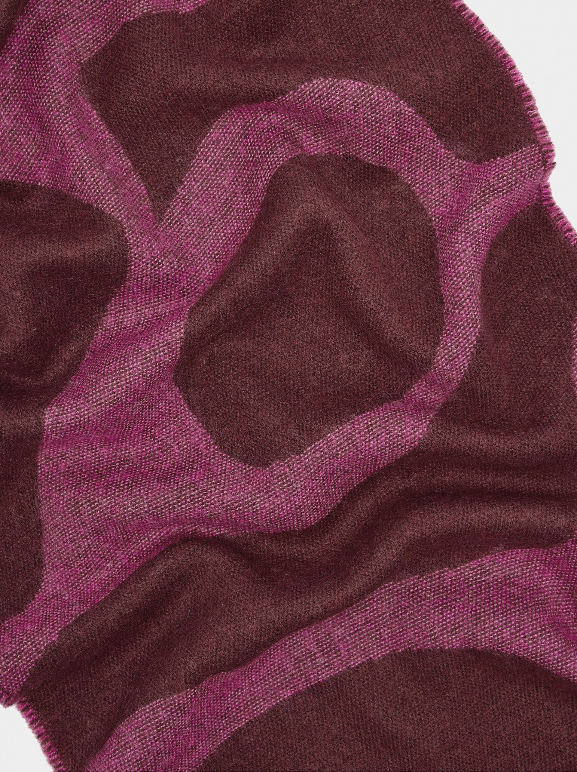 Écharpe en jacquard avec franges image number 1.0