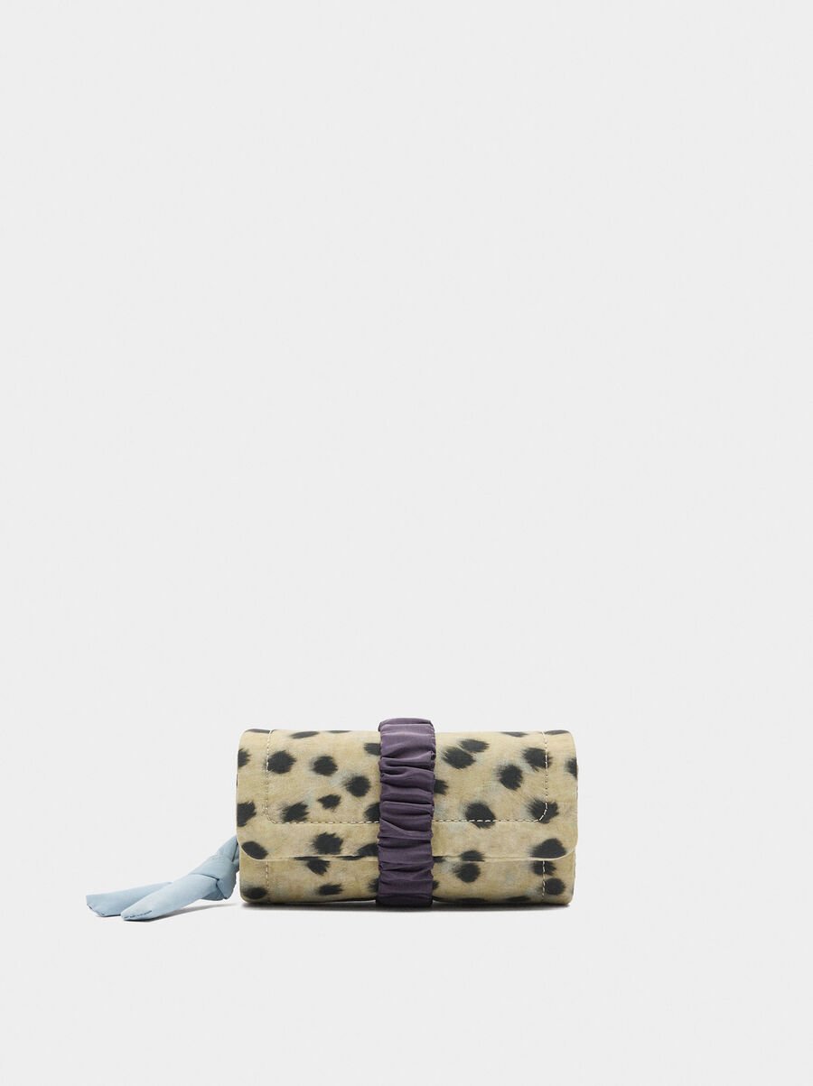 Jewellery roll in animal-print nylon