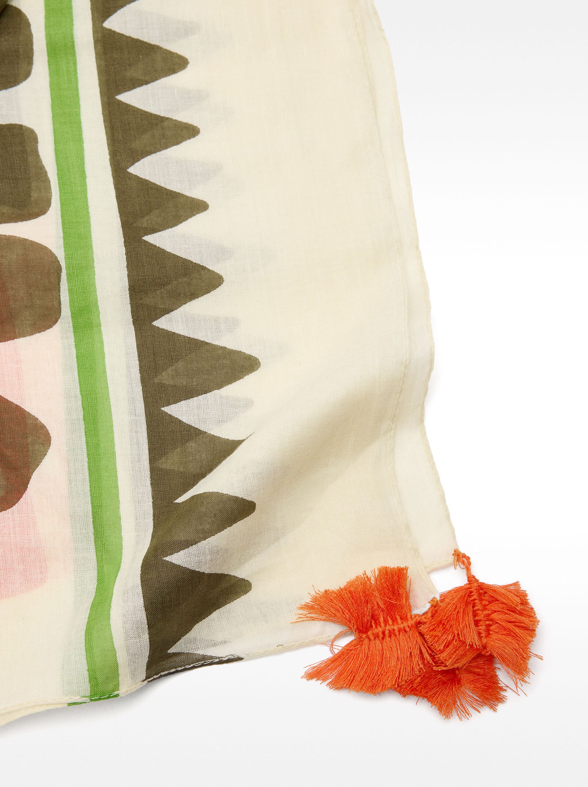 Printed scarf with 100% cotton image number 1.0