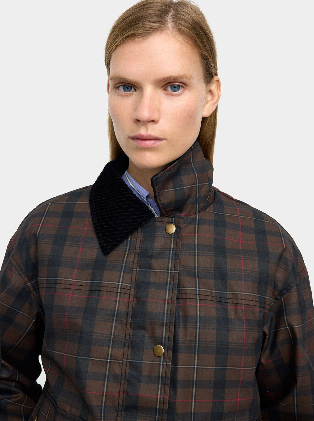 Jacket with squares and contrast collar