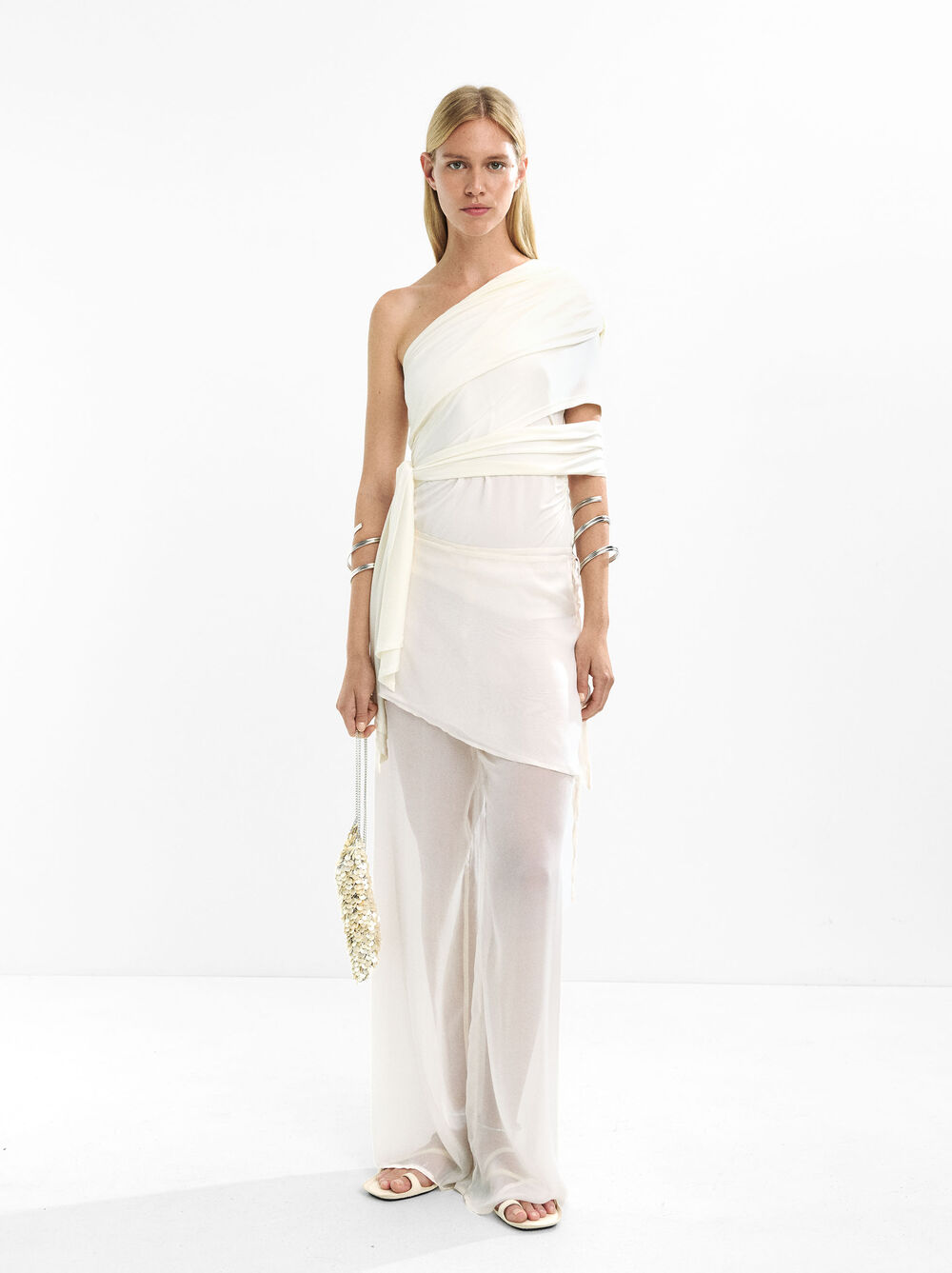 Draped asymmetrical top