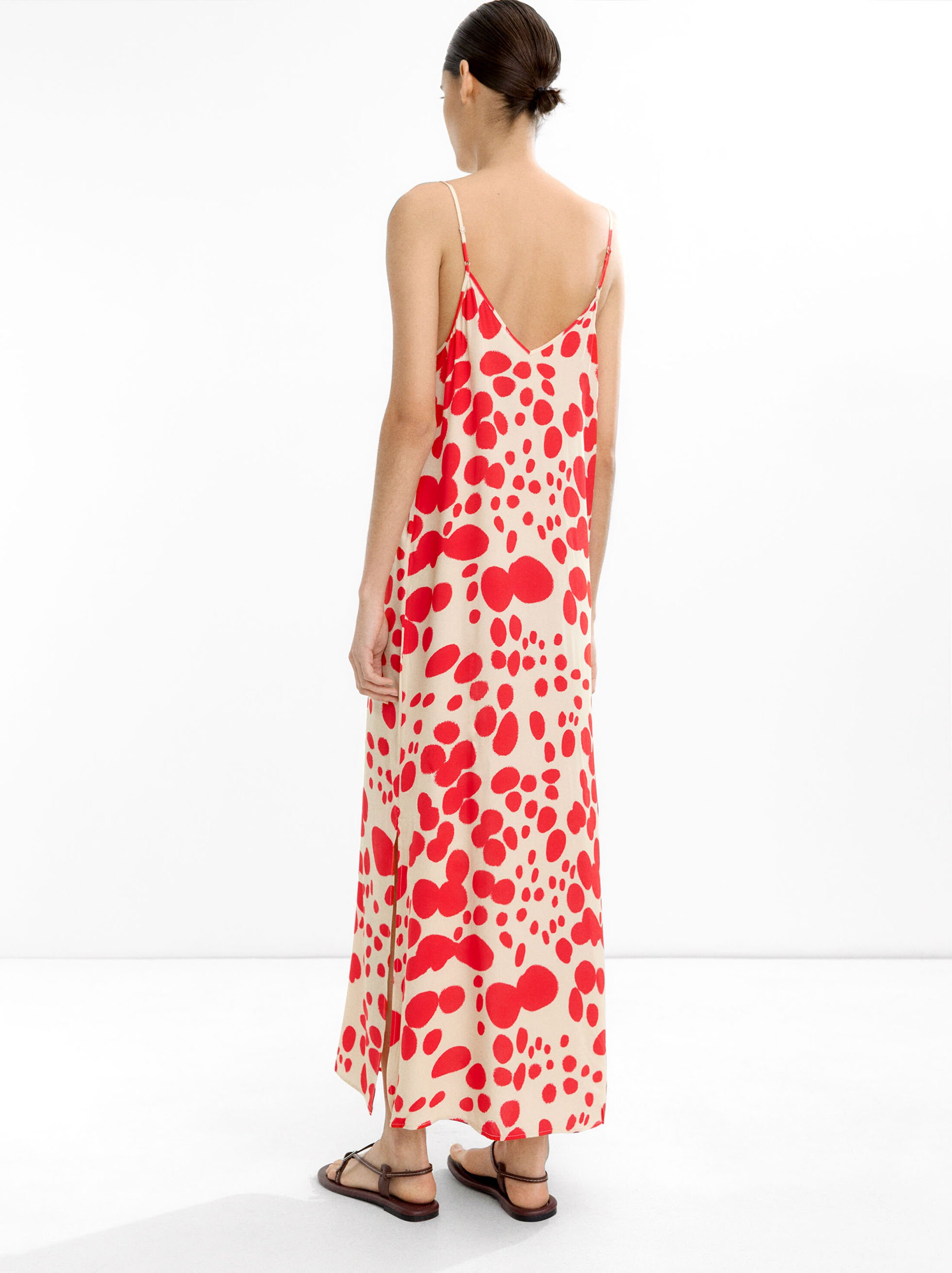 Long printed dress with straps image number 3.0