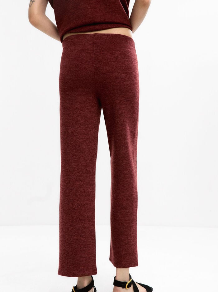 Trousers with elastic waistband