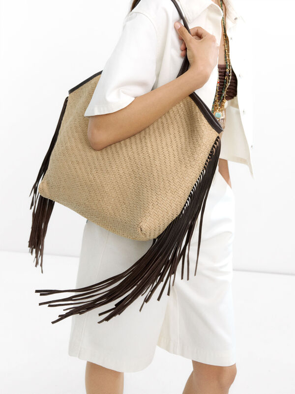 Raffia shopper bag with leather fringes