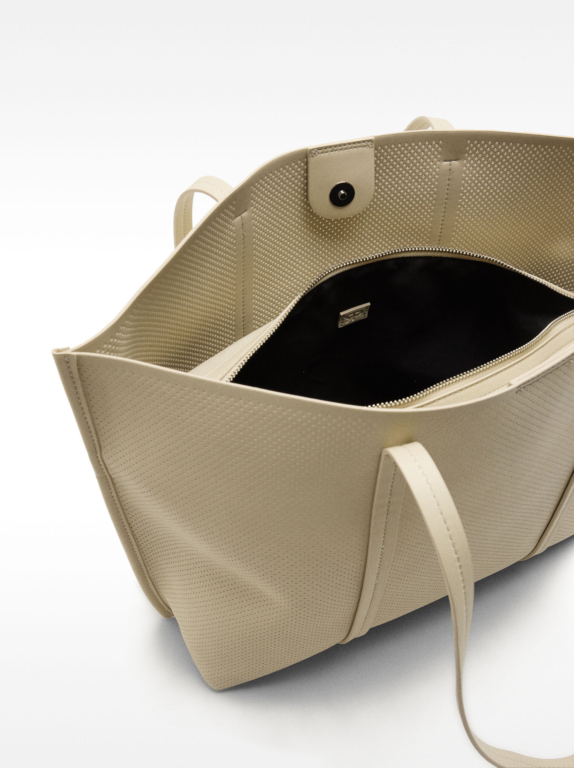 Mala shopper perfurada bolsa removível image number 4.0