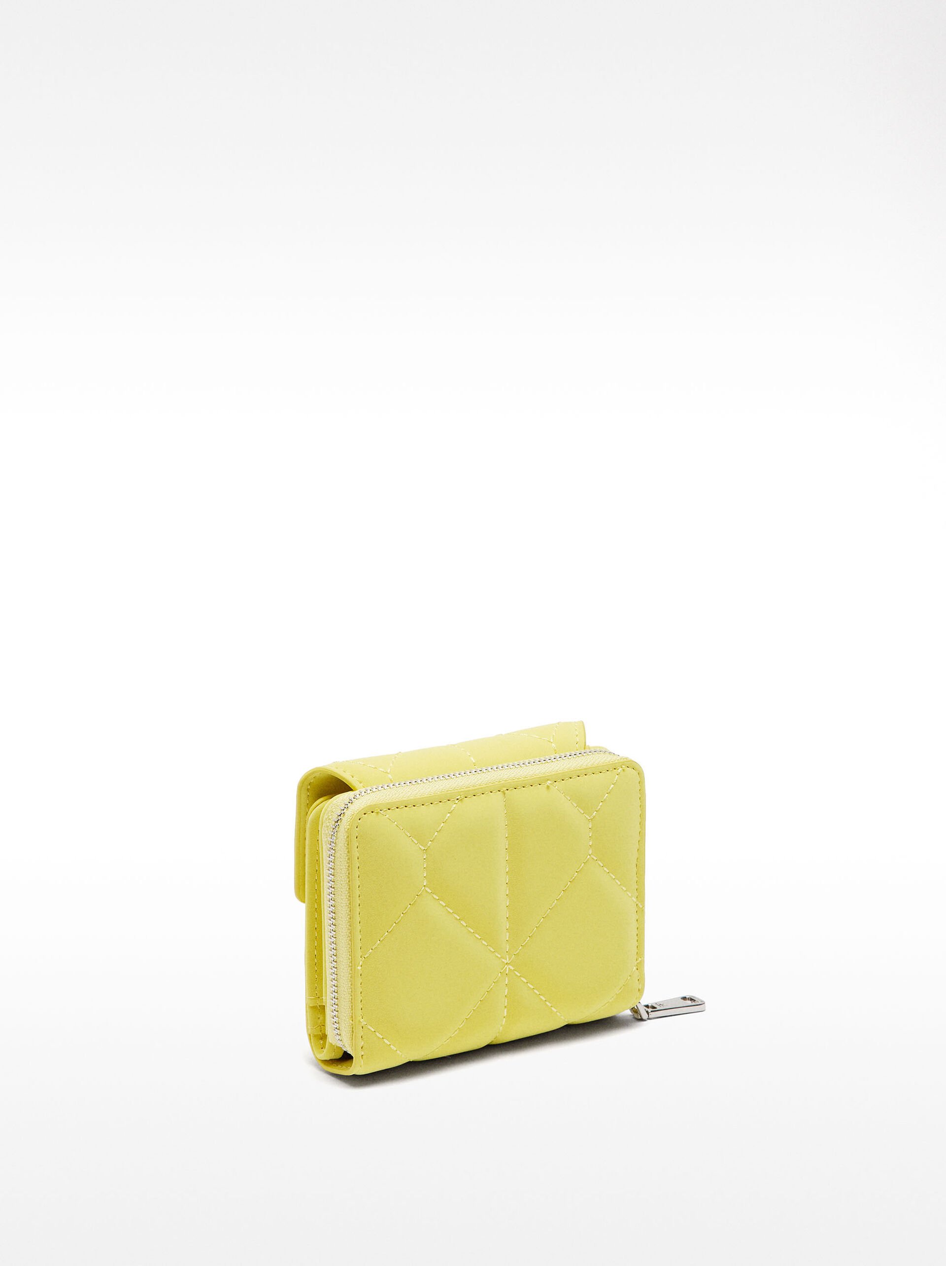 Padded wallet with soft texture image number 2.0