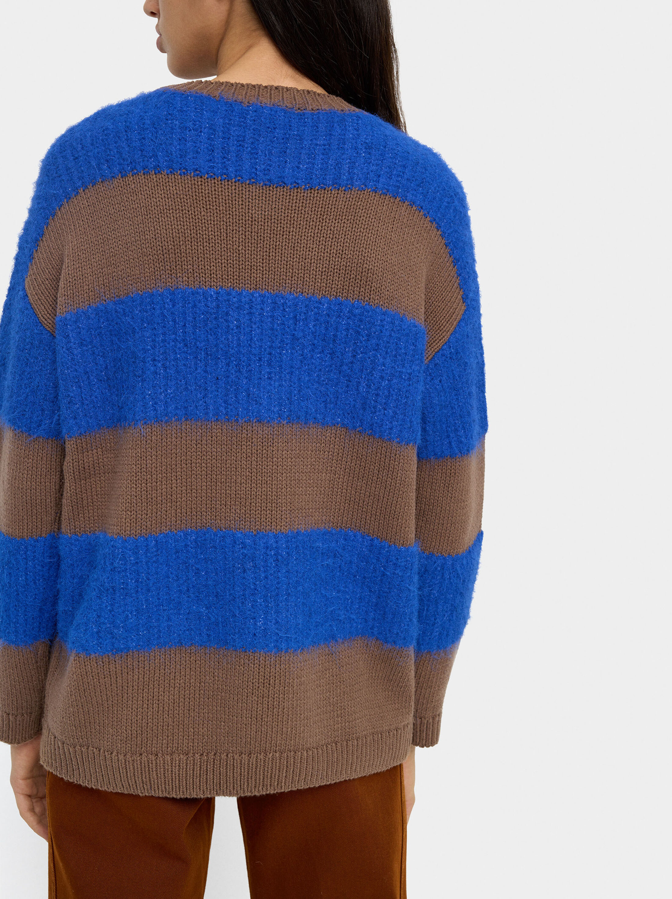 Knit sweater with stripes image number 3.0