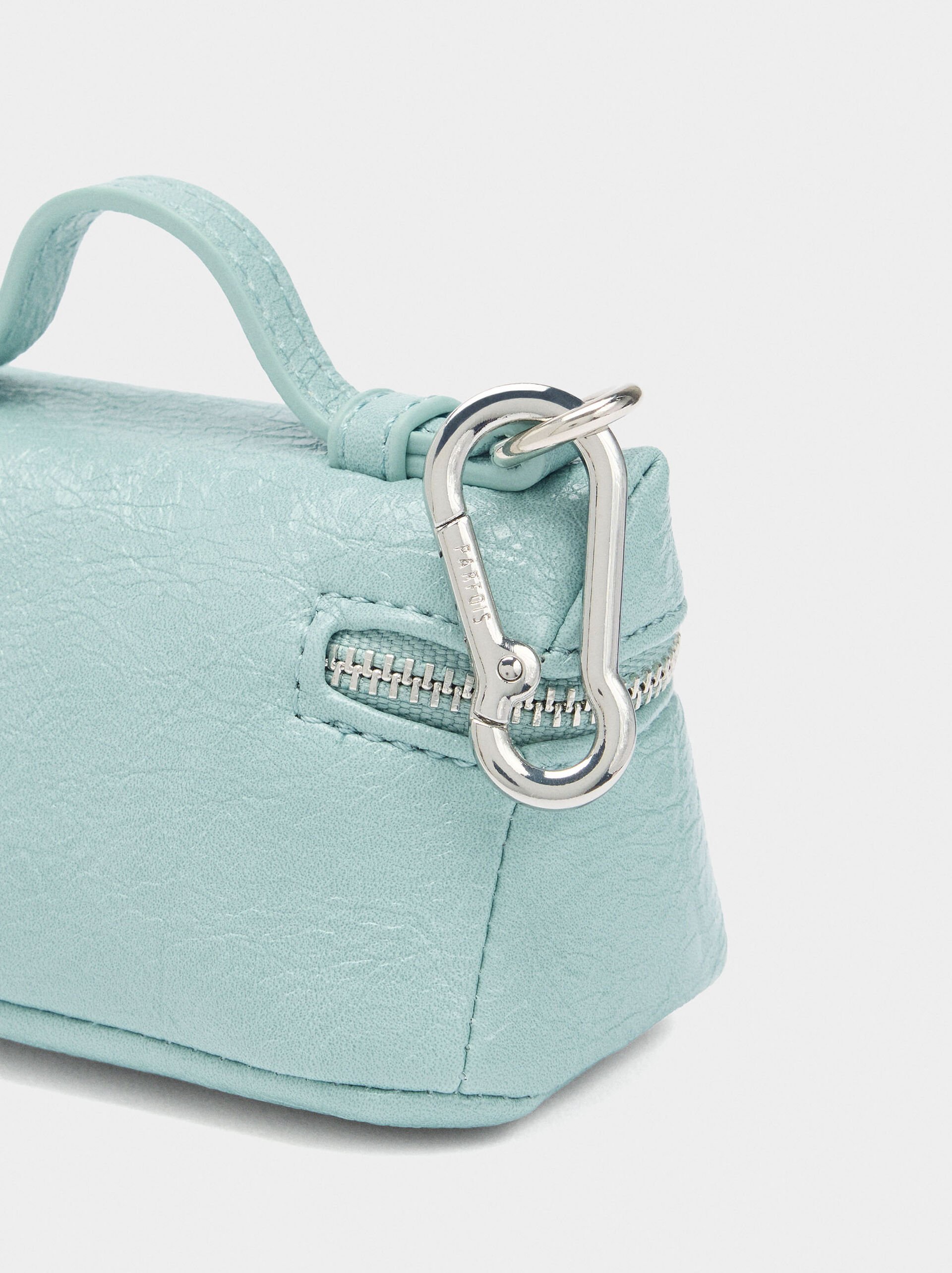 Coin purse with cracked effect image number 1.0