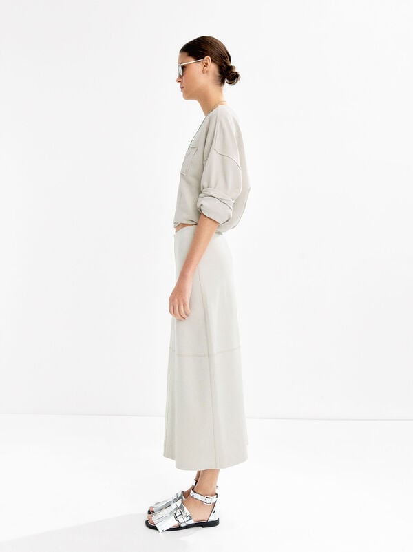Midi skirt with topstitching