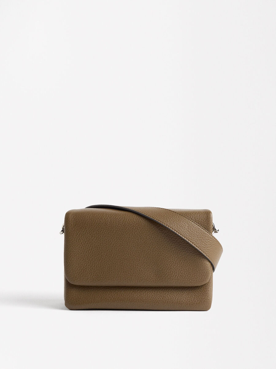 Crossbag mit Klappenverschluss
