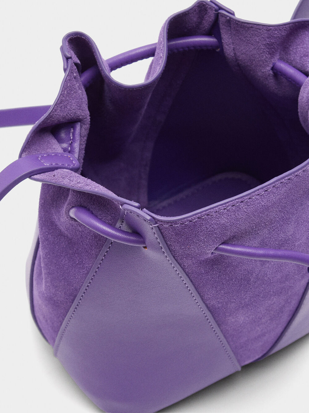 Bucket bag with leather S