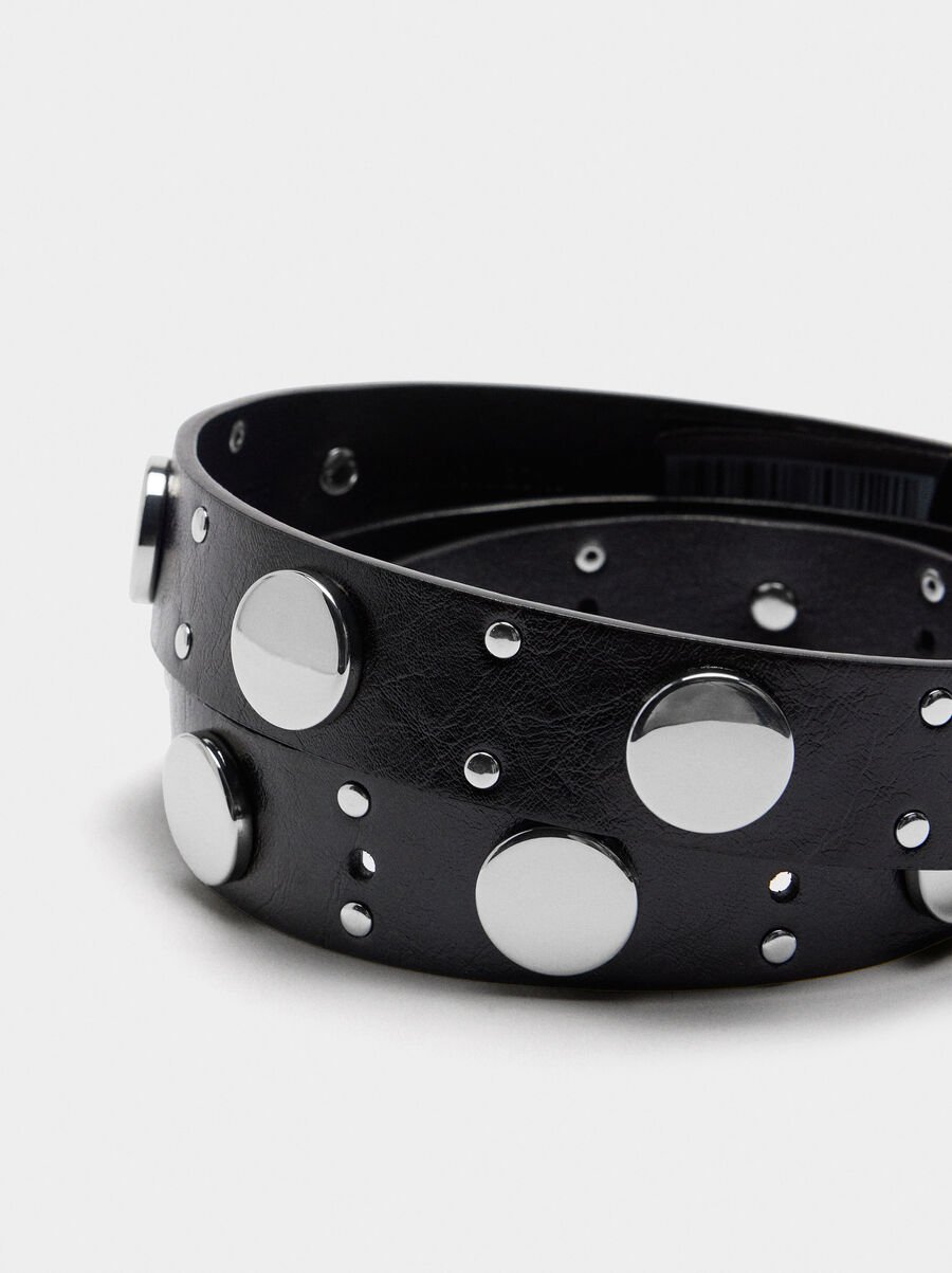 Belt with studs