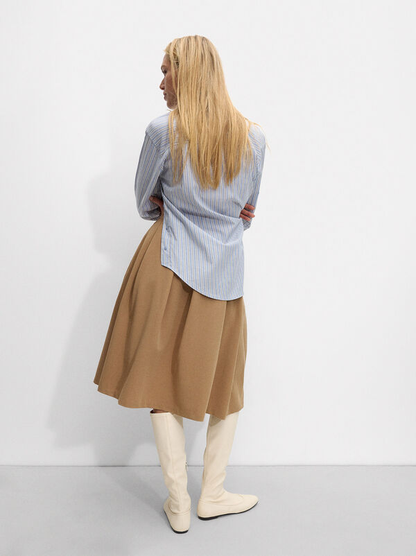 Midi skirt with wool blend