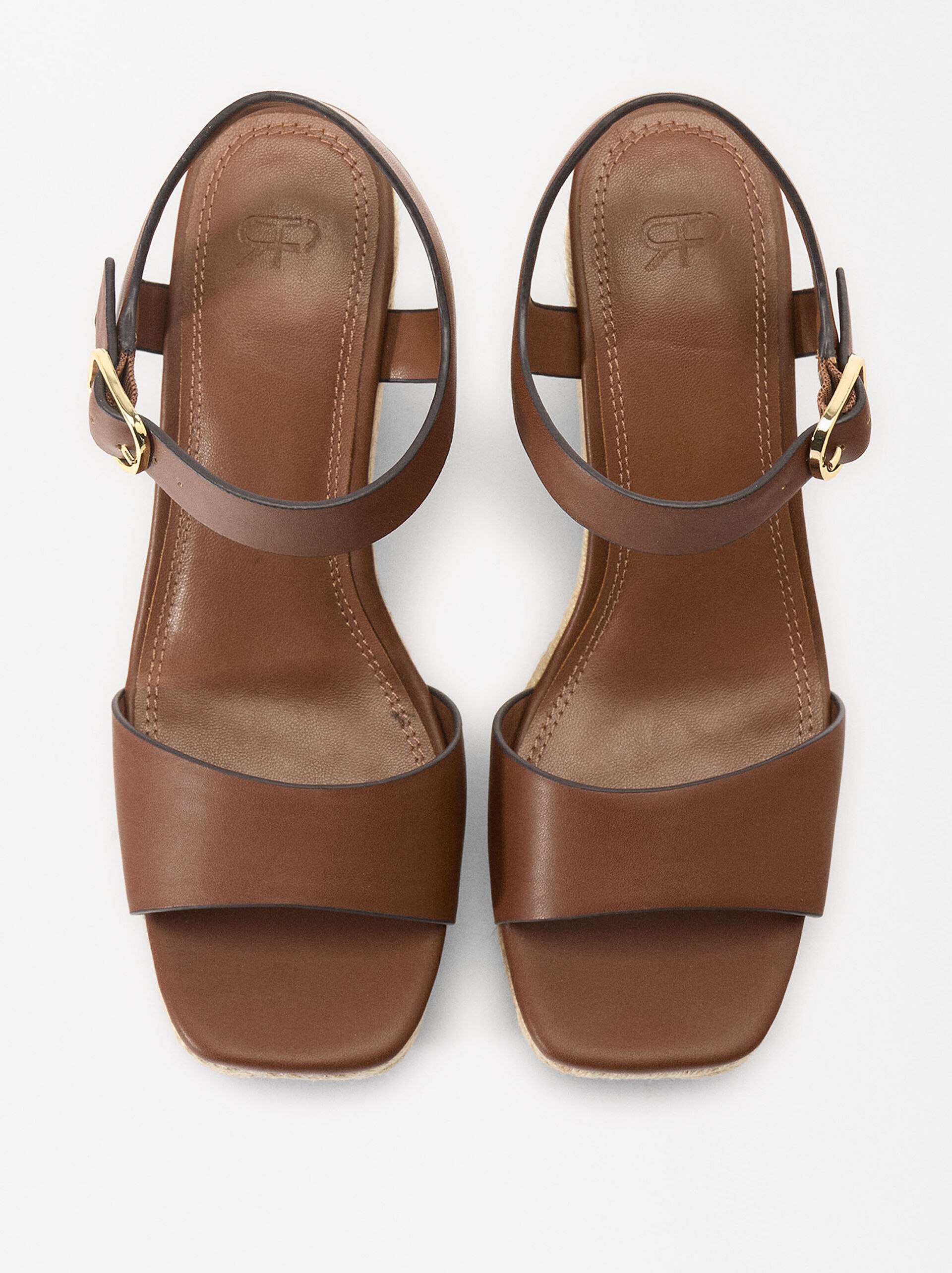 Wedge Sandal With Buckle image number 1.0