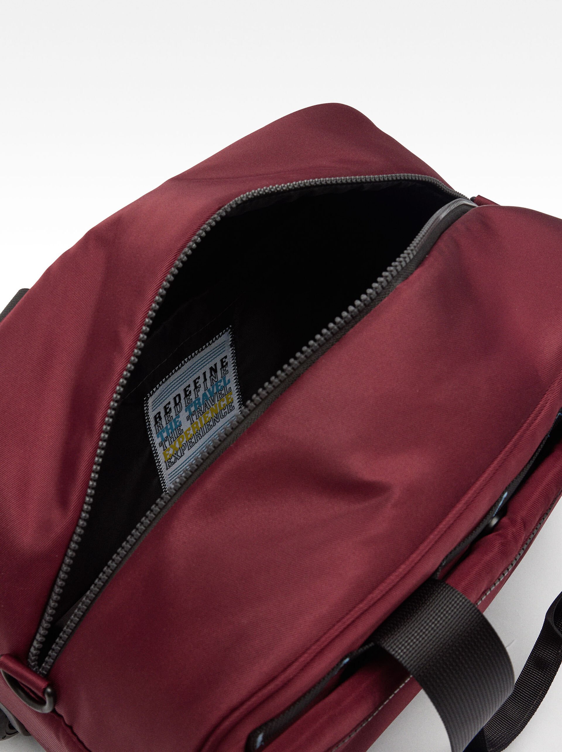 Sac week-end en nylon image number 5.0