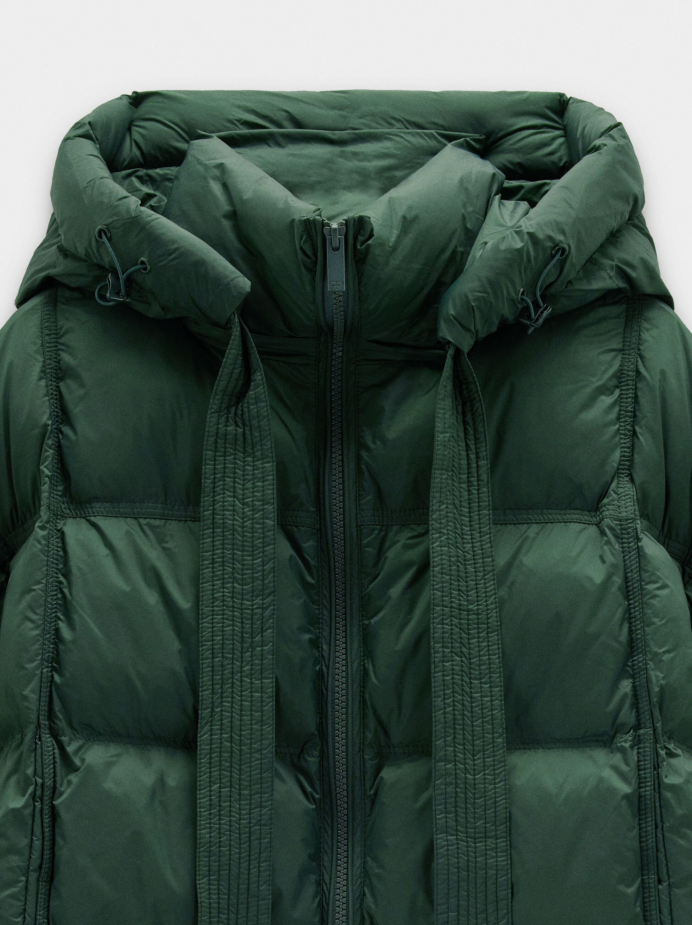Quilted coat with removable hood image number 6.0