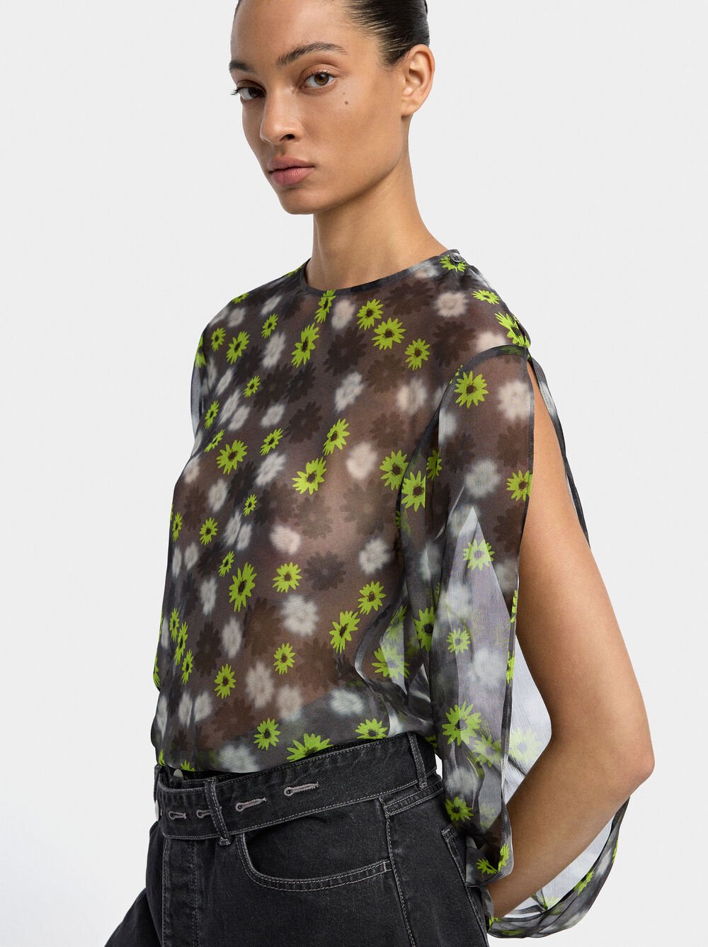 Semi-transparent floral printed blouse