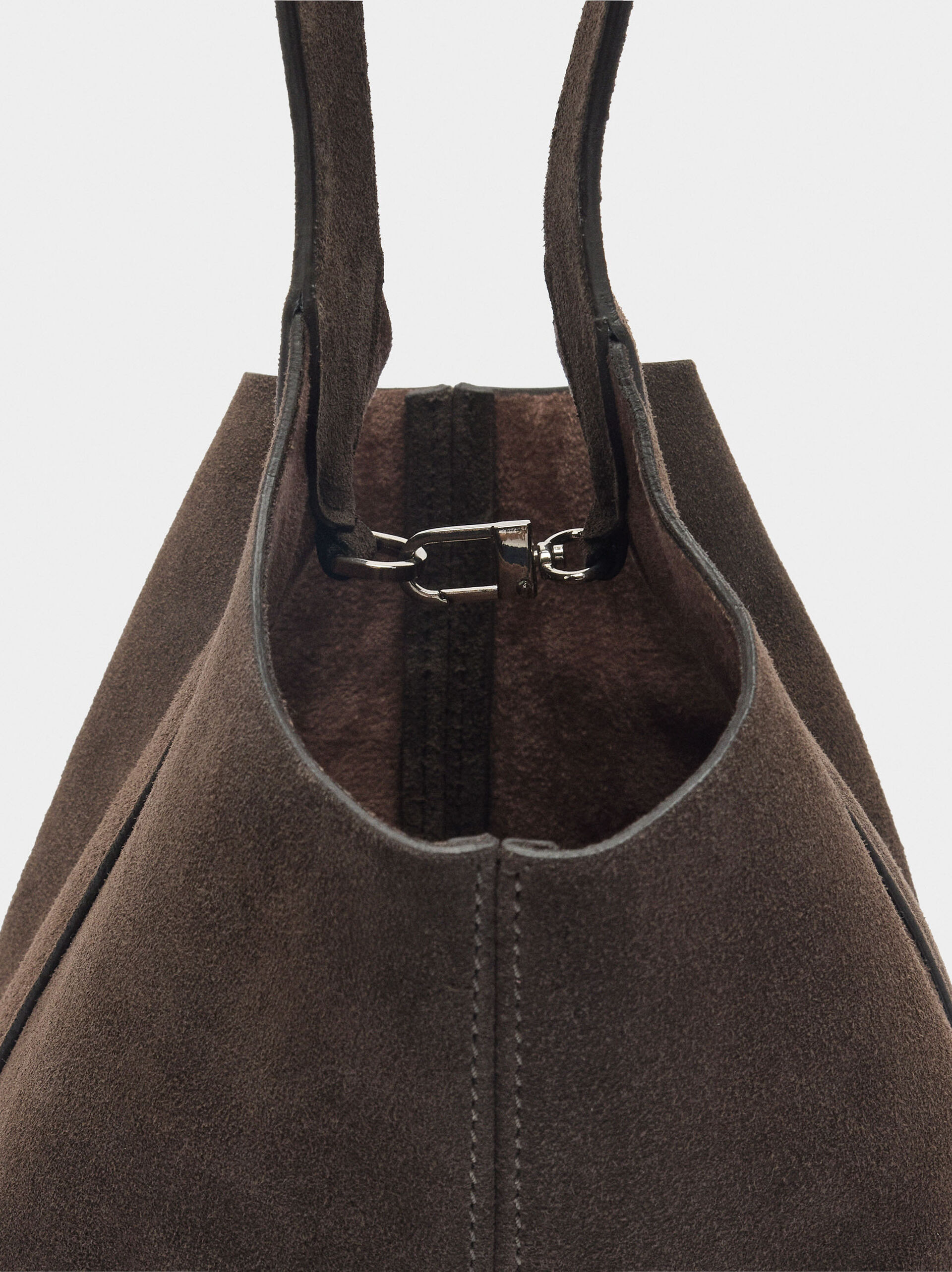 Suede bucket bag image number 4.0