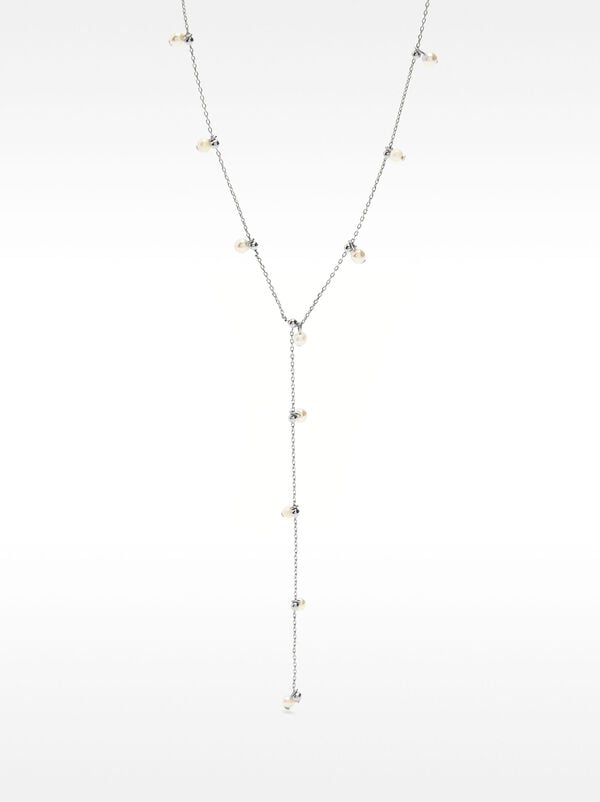 Collana sottile con perle d'acqua dolce