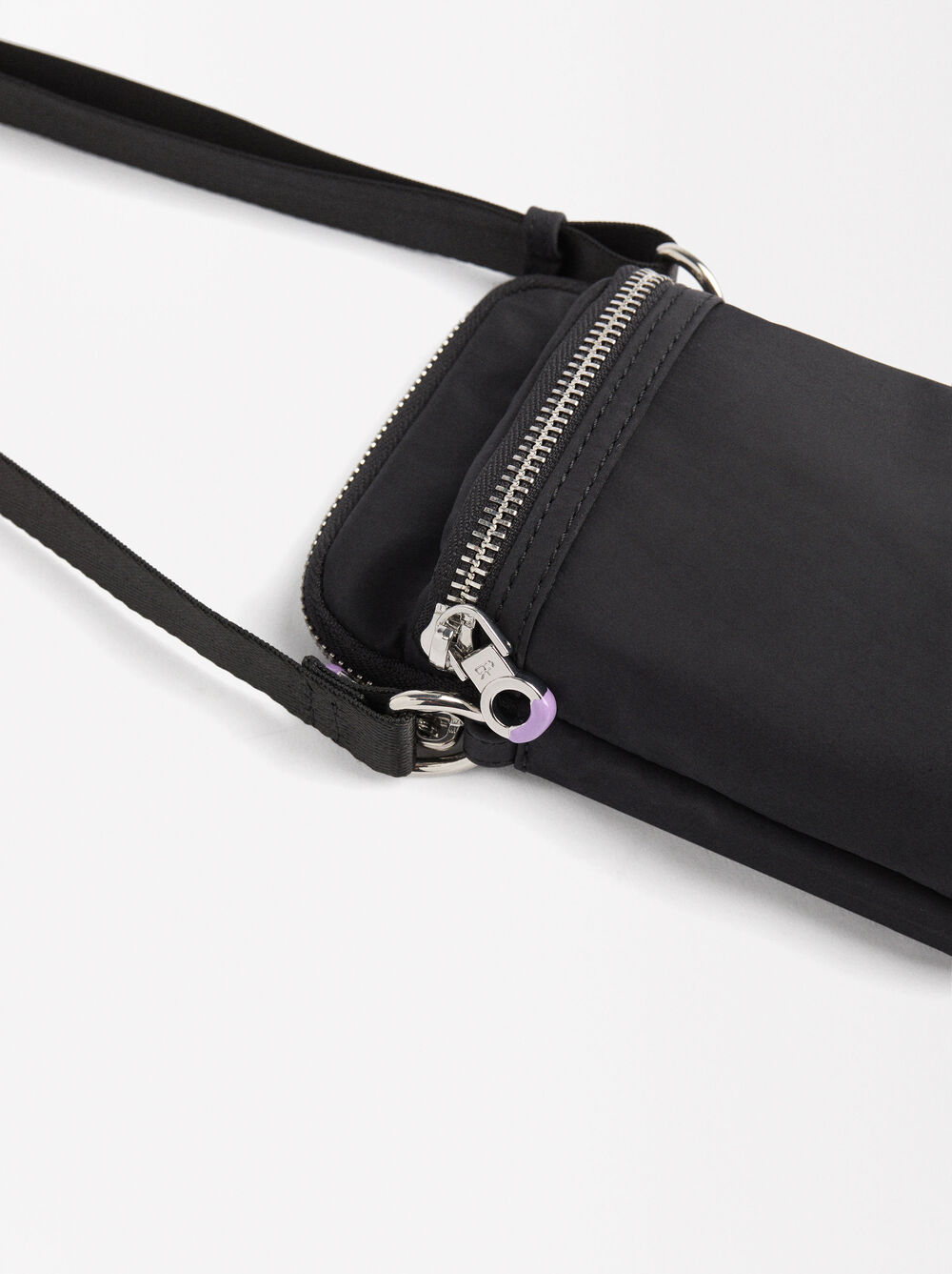 Étui pour portable en nylon