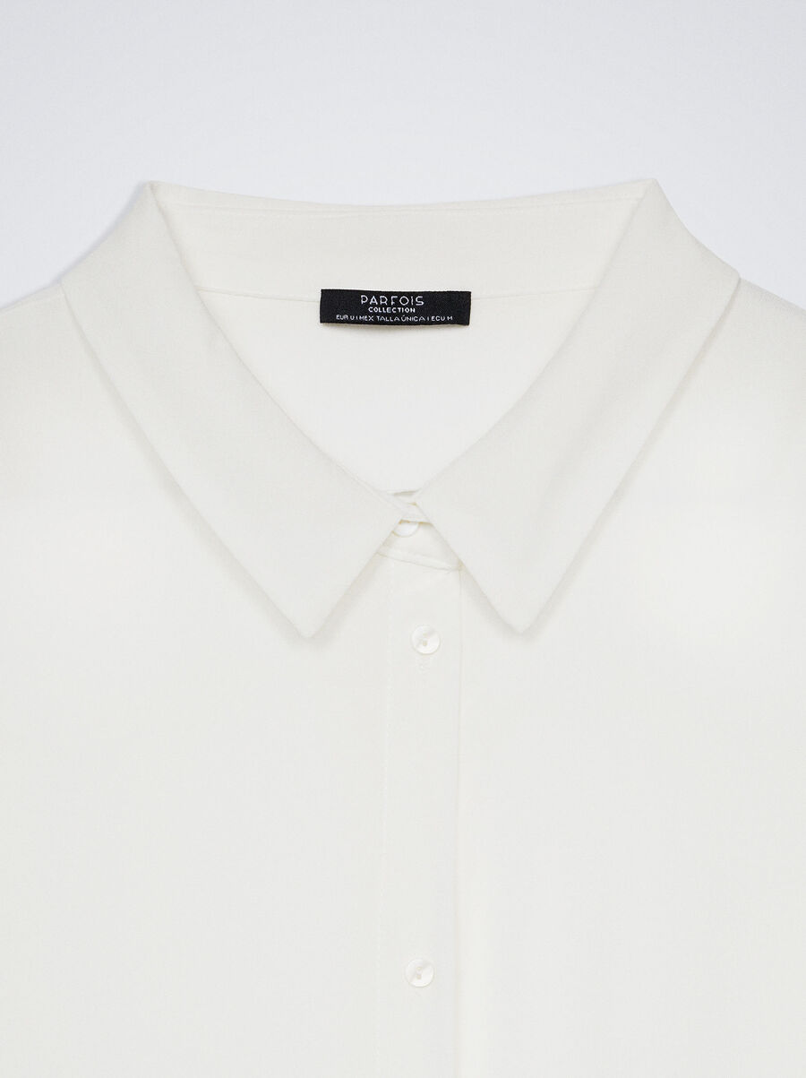Chemise à manches courtes et boutons