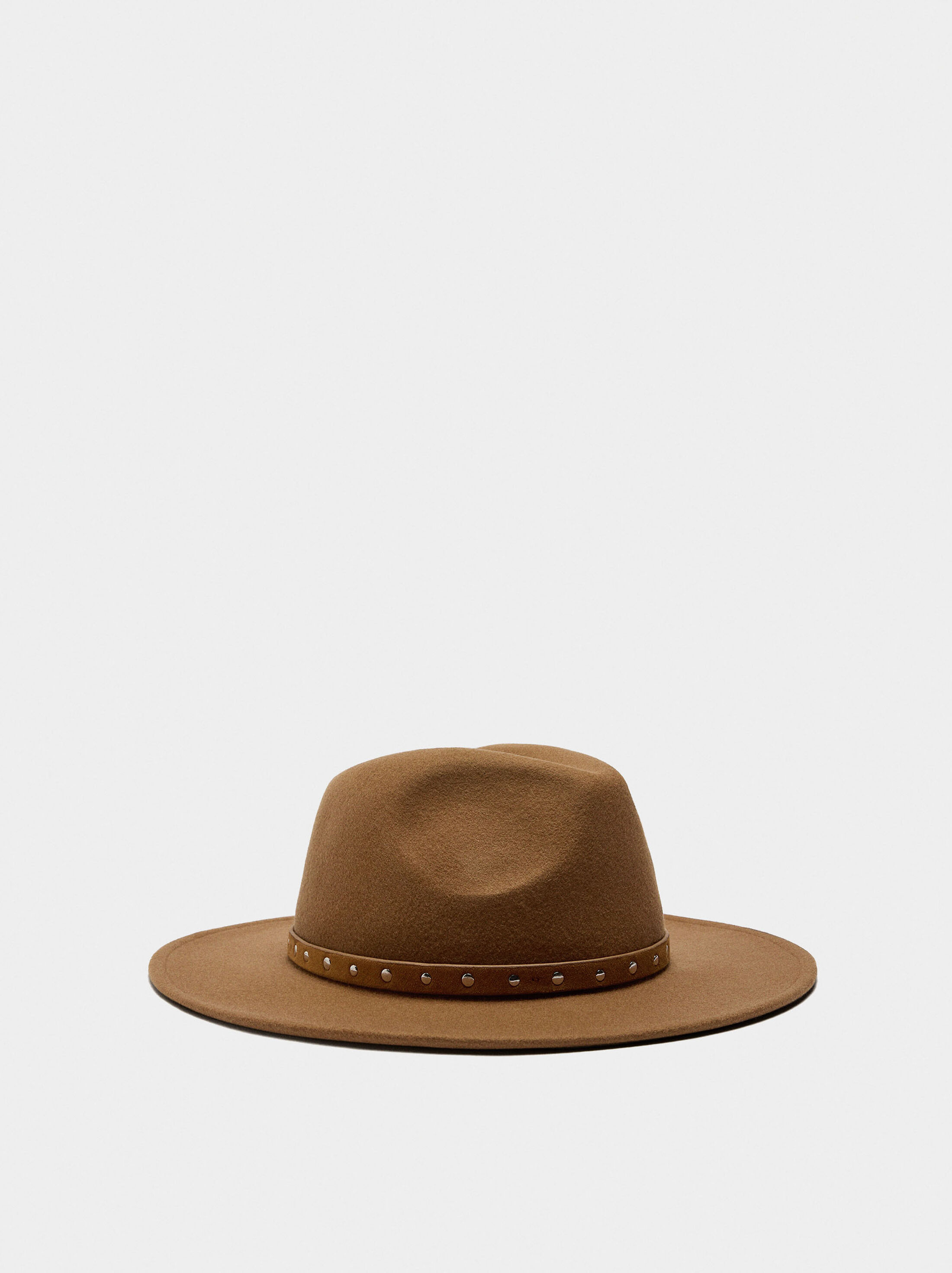 Wool hat with belt and studs image number 2.0