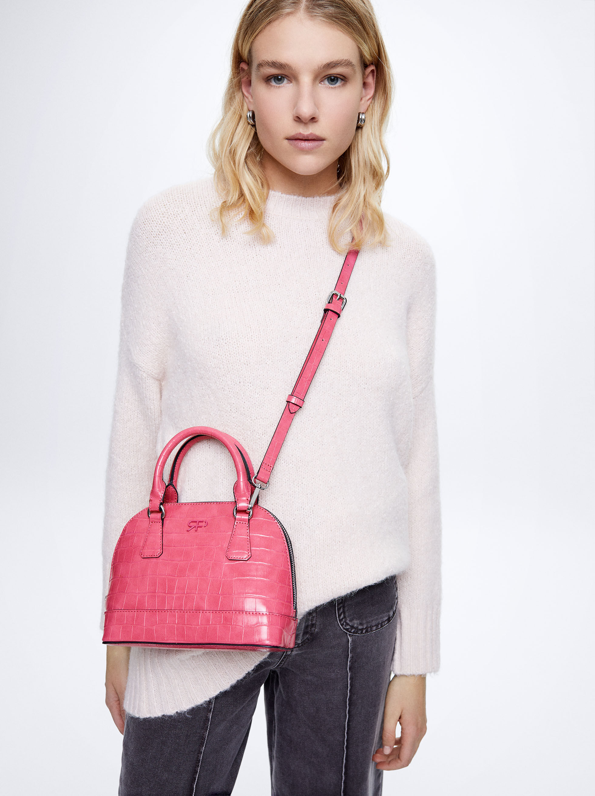 Animal Embossed Crossbody Bag Black Woman Crossbody bags