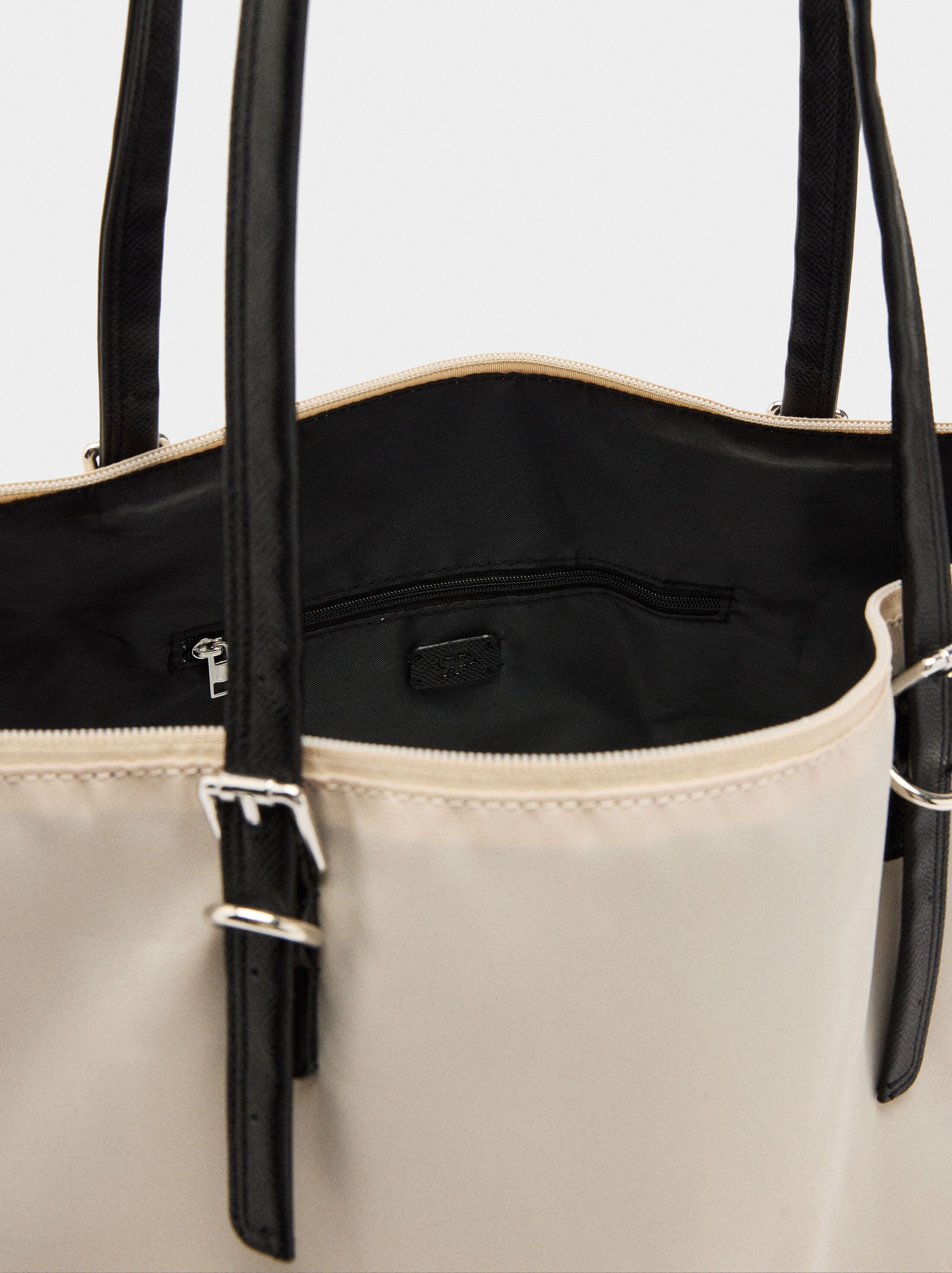 Foldable multi-purpose pouch image number 3.0