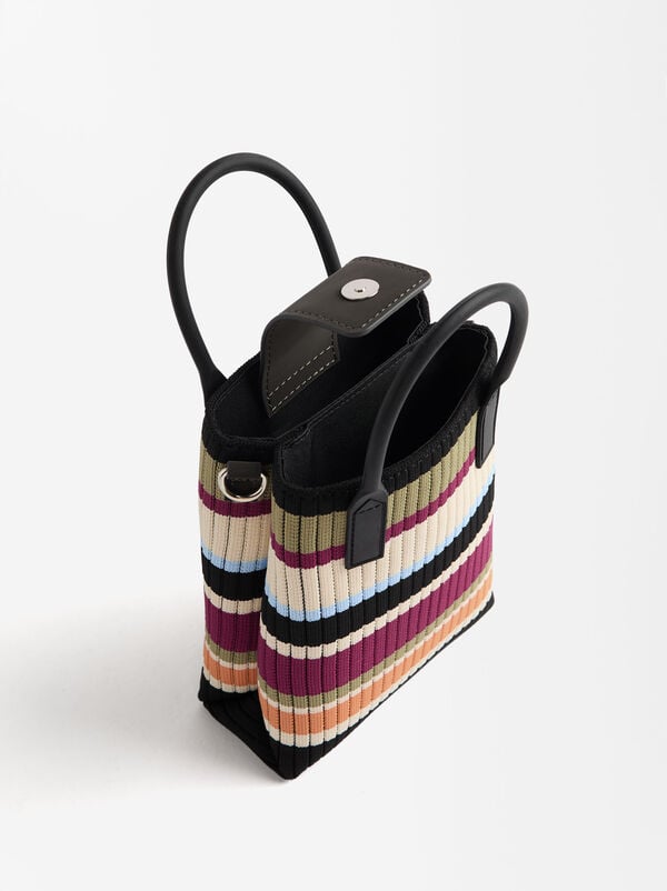 Knitted mobile phone bag