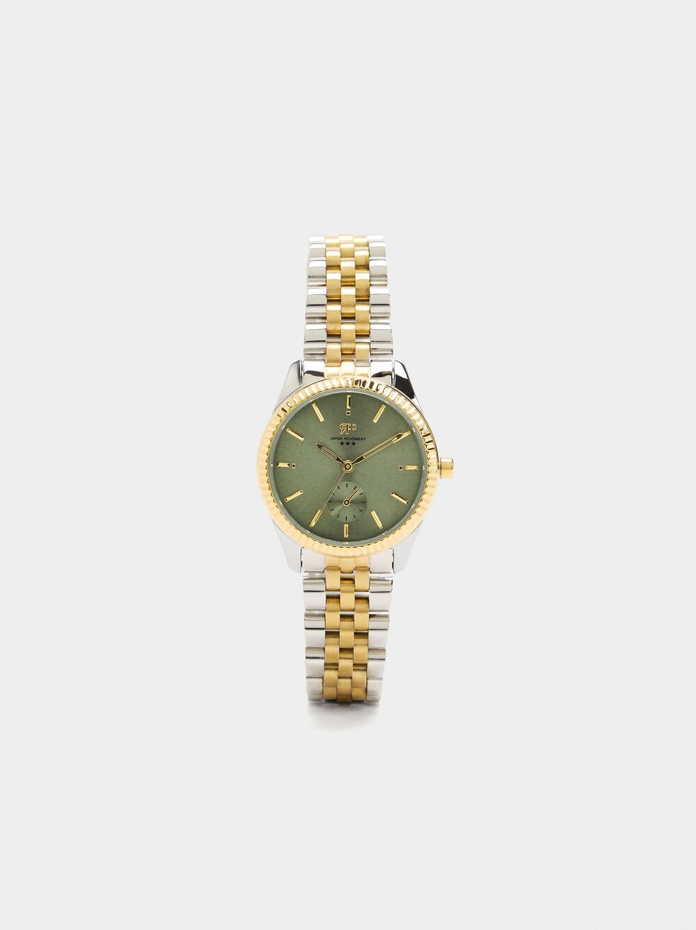 Round watch with stainless steel bracelet