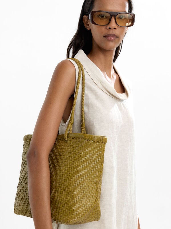 Woven leather shopper bag