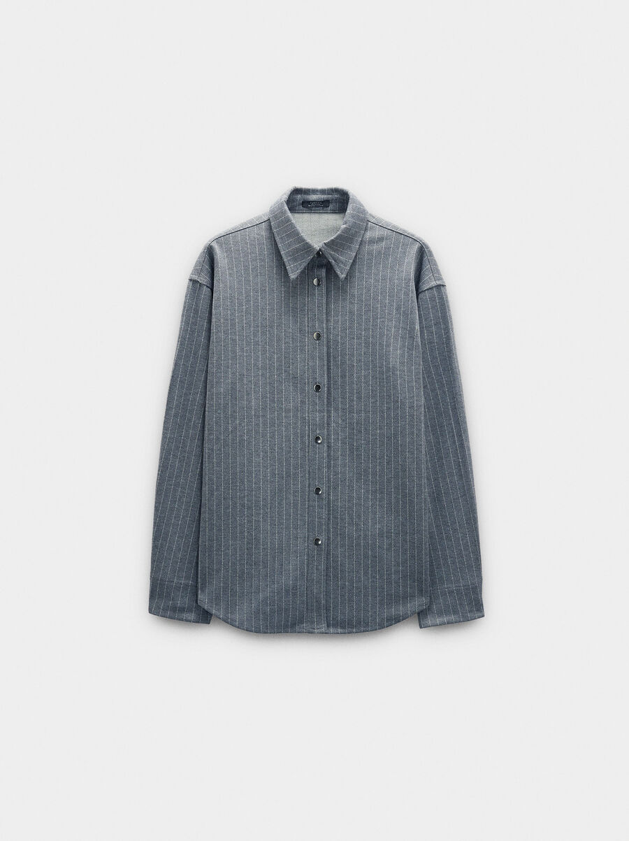 Shirt with pinstripe