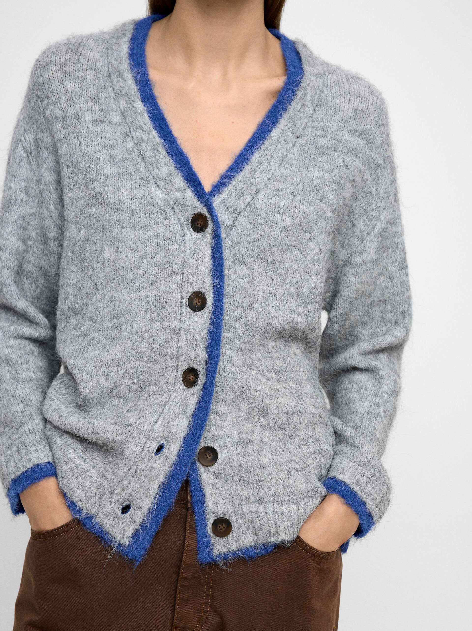 Cardigan en maille à bords contraste image number 1.0