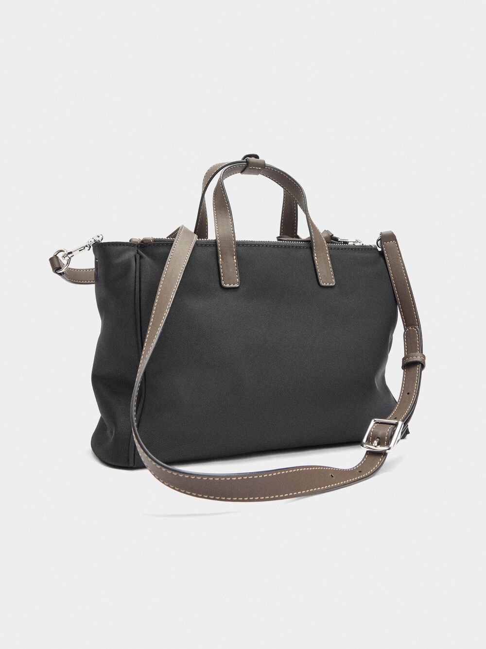 Tote-Tasche aus Nylon mit Umhängeriemen