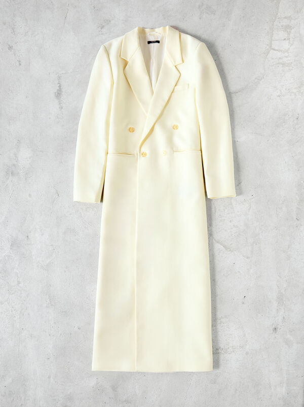 Long blazer with shoulder pads