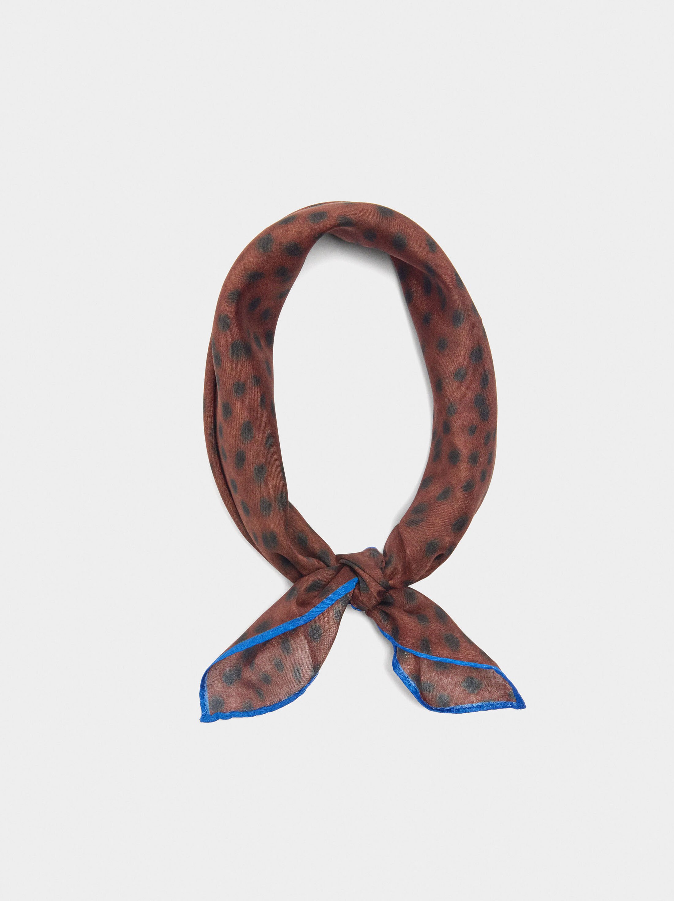 Square scarf with silk blend image number 2.0