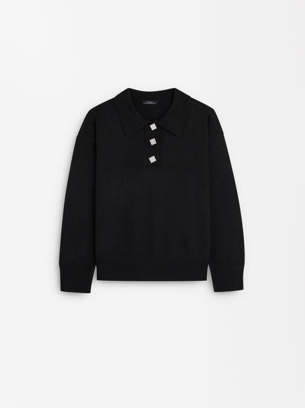Sweater with wool