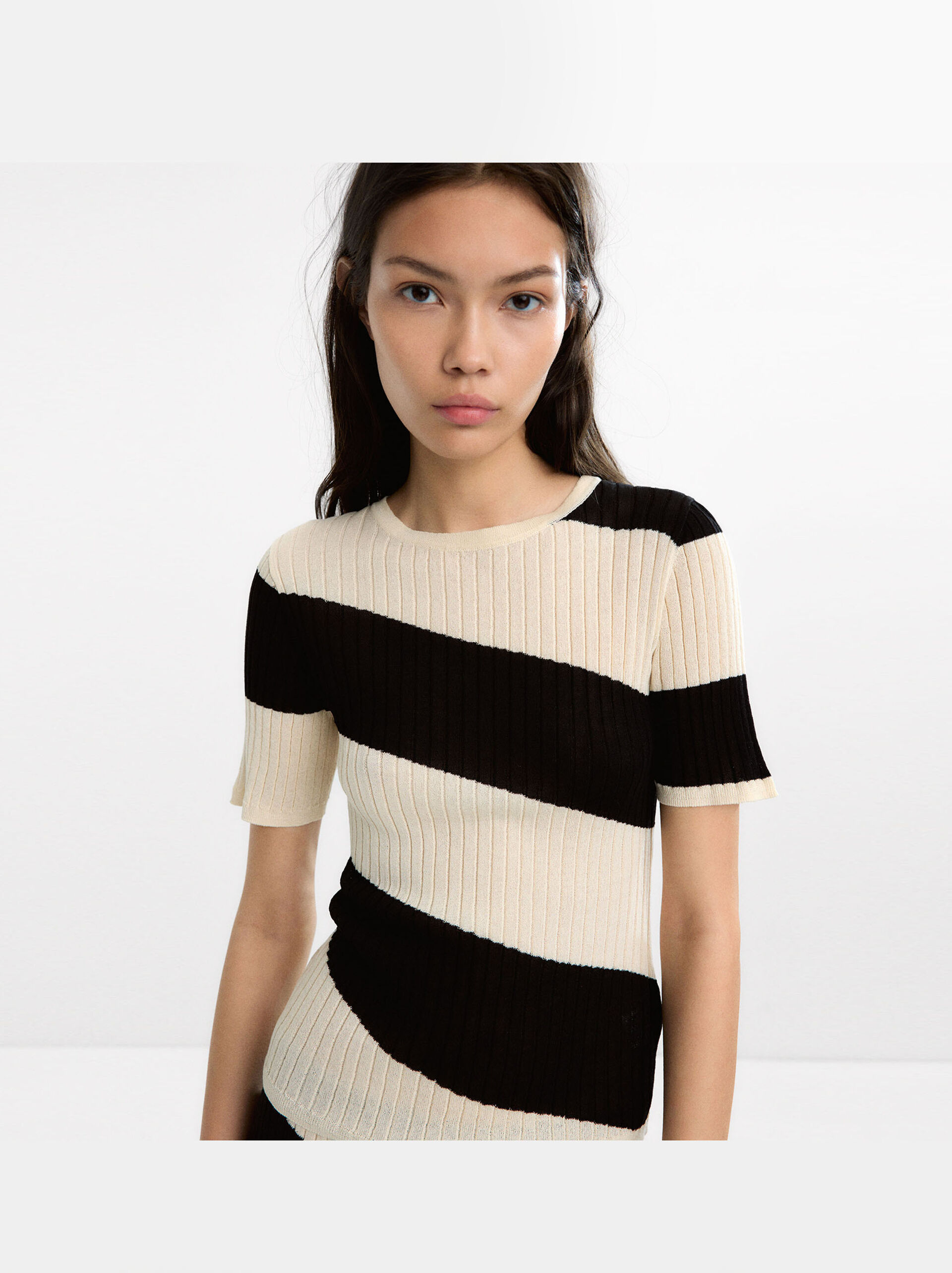 Maglione a righe in maglia image number 7.0