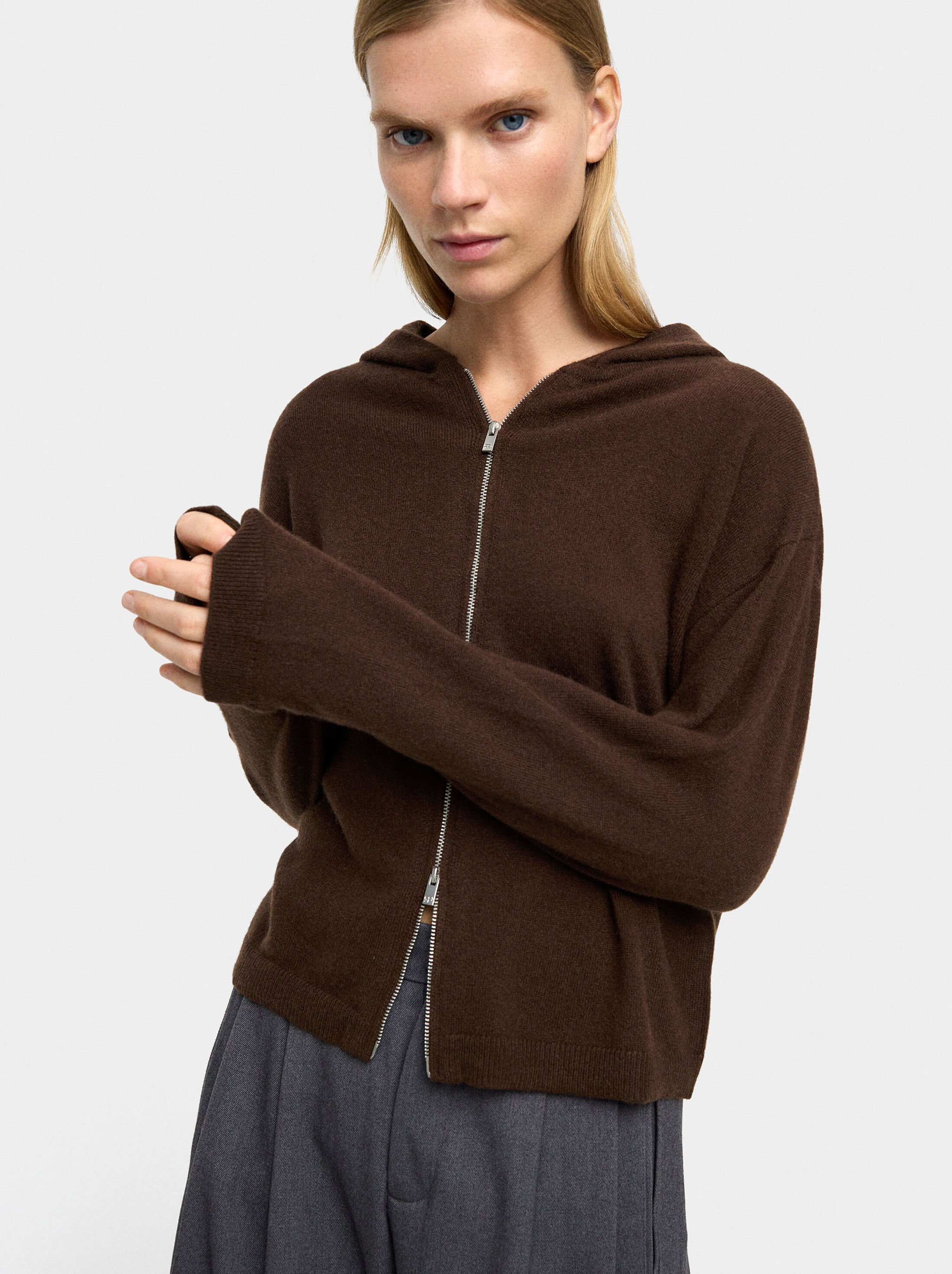 Cardigan with 100% cashmere image number 3.0