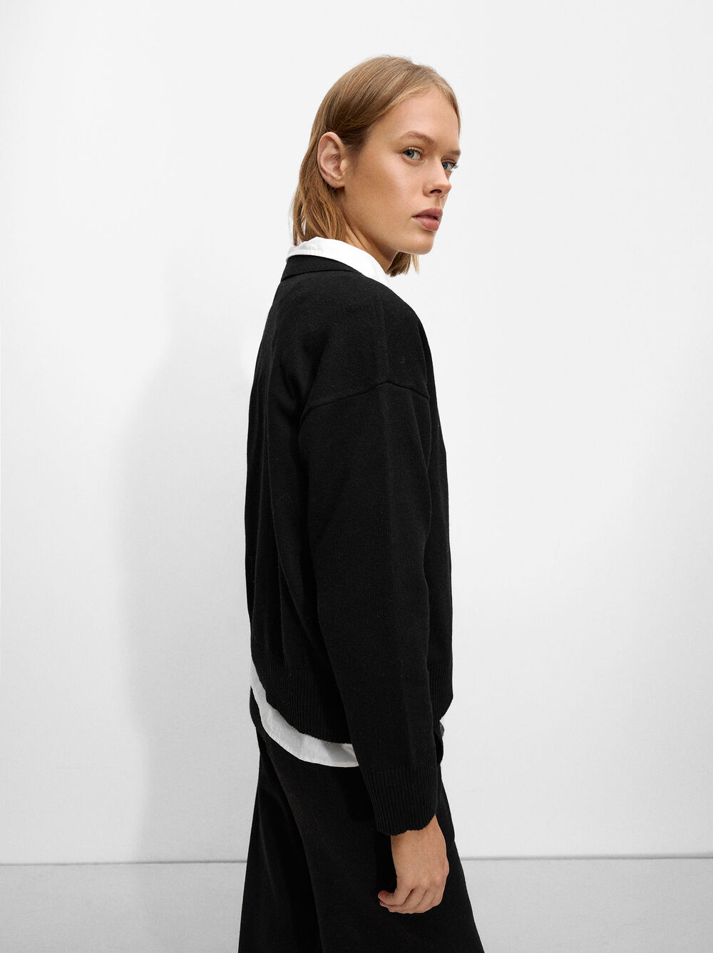 Sweater with wool