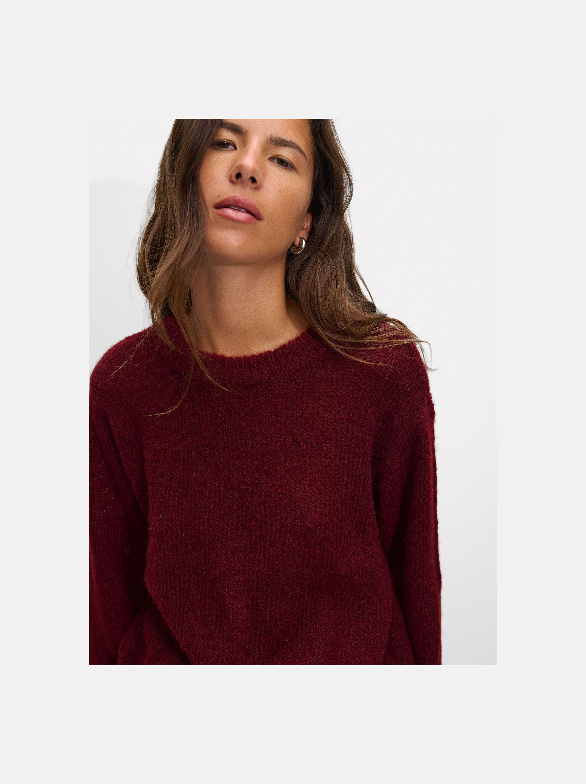 Round-neck knit sweater image number 6.0