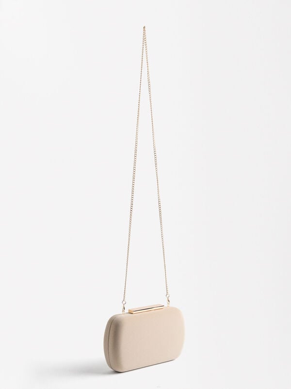Party clutch with chain handle